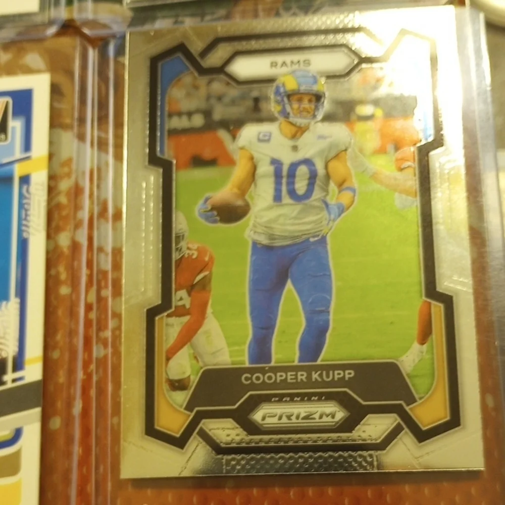 NFL Rams Trading Card Collection - Picture 4 of 6